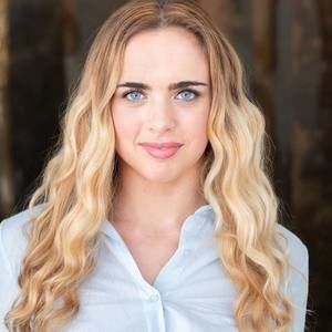 Meet your Posher, Carly